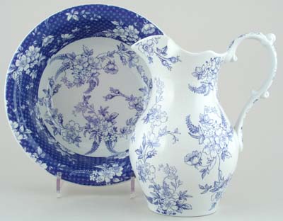 Ewer and Bowl Honeywall